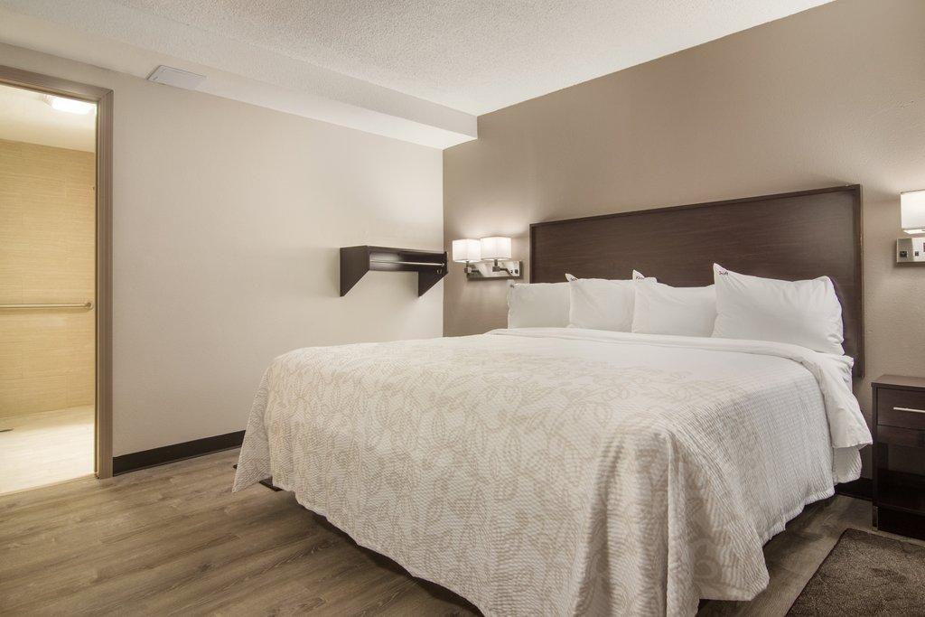 Red Roof Plus+ & Suites Ері Екстер'єр фото