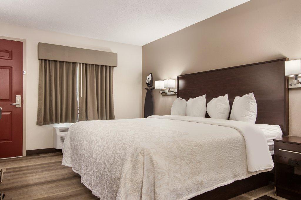 Red Roof Plus+ & Suites Ері Екстер'єр фото